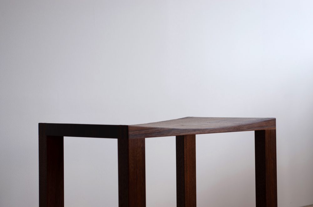 solid stool BlkWN -4