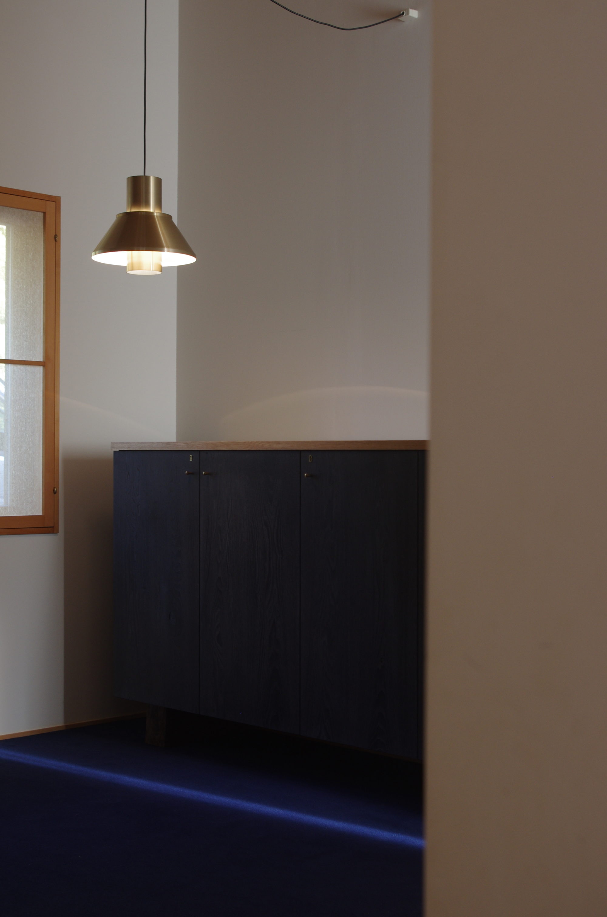 2602 bespoke cabinet A-10